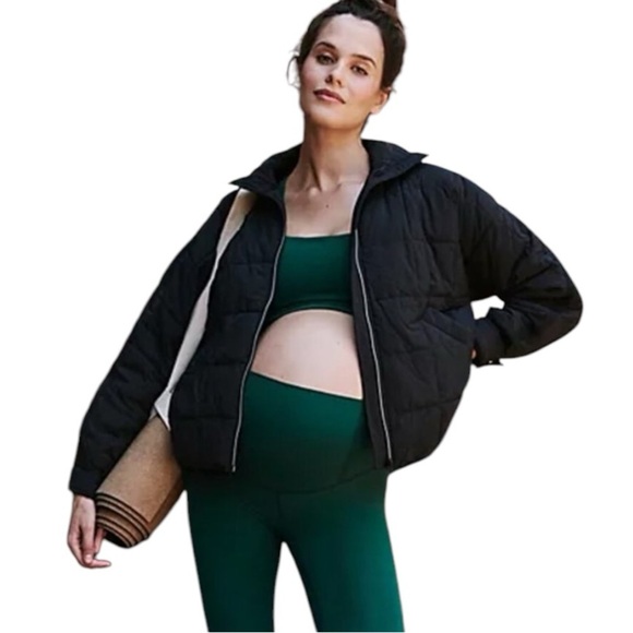 FP Movement x Hatch Pippa Packable Puffer in Oversized in Black OB1988020 NEW